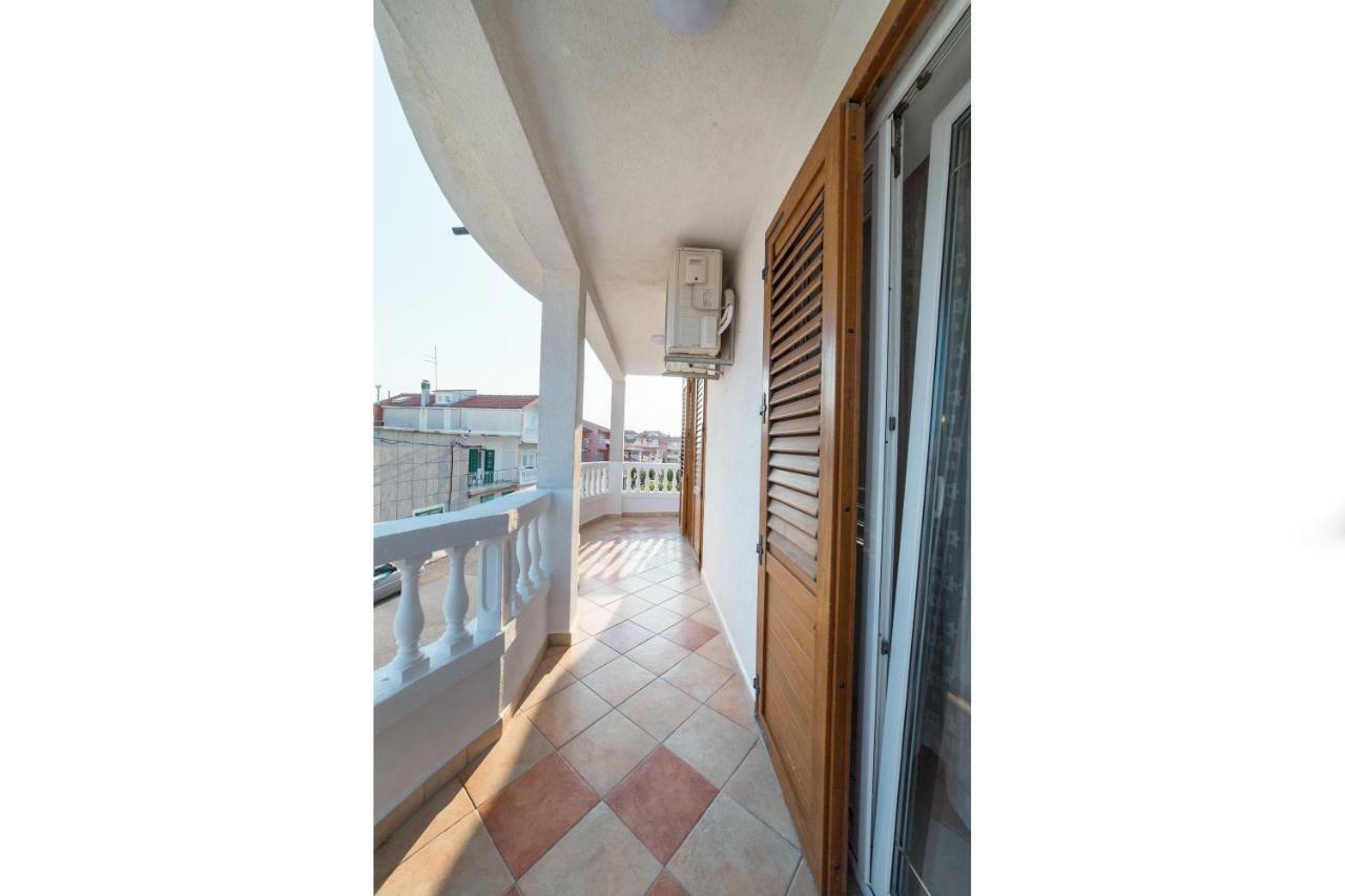 Apartments Lipic Vodice Dış mekan fotoğraf