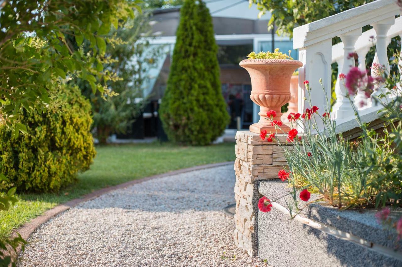 Apartments Lipic Vodice Dış mekan fotoğraf