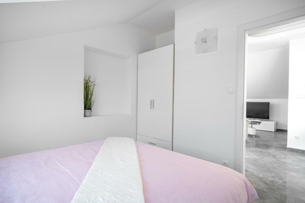 Apartments Lipic Vodice Dış mekan fotoğraf
